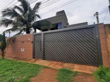 Sobrado com 4 quartos e 3 banheiros