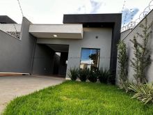 03 quartos e terreno grande