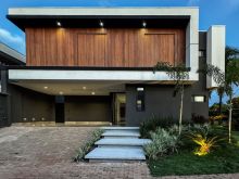 Sobrado de esquina - 5 suítes