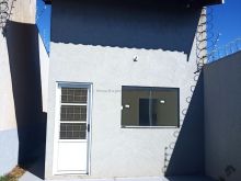 Casa nova com acabamentos de 1ª linha