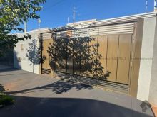 Linda casa no Vila Nasser