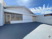 Casa com aptidão comercial