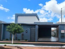 Casa com acabamento fino próximo a UFMS