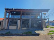 Sobrado de esquina - dupla aptidão