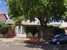 Casa térrea - de esquina no Vila Célia