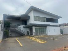 Lindo imóvel comercial