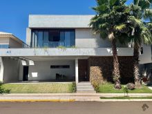 Belíssimo sobrado no Altos da Afonso Pena