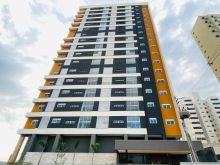 Apartamento com armários