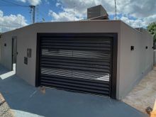 Casa com acabamento de primeira - casa de esquina