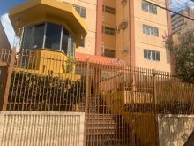 Apartamento amplo em ótima localização