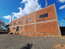 Galpão com 800 m² próximo ao shopping Norte Sul