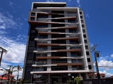 Apartamento no condomínio Plaza Jardins