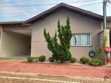Casa em condomínio - bairro Rita Vieira
