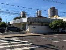 Excelente esquina no Jardim dos Estados