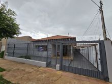 Linda casa térrea no Centro com 5 quartos