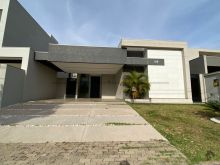 Casa térrea no Alphaville II