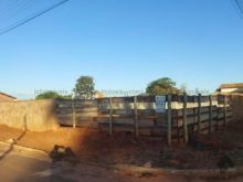Terreno de esquina no Residencial Portal Sul