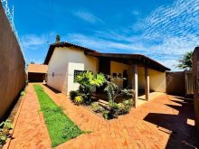 Casa bem localizada - próximo ao Colégio Militar