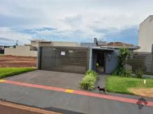 Imóvel residencial na rua Reinaldo Bianchi - Jardim Santa Fé