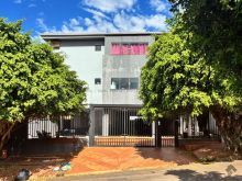 Ótima localização - 100 metros da Orla Morena