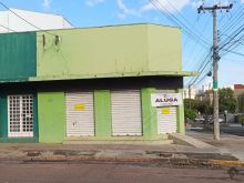 Salão comercial - esquina Abrão Júlio Rahe