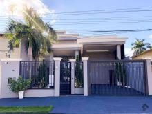 Sobrado no bairro Carandá Bosque