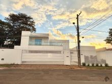 Amplo imóvel no Chácara Cachoeira