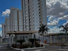 Apartamento com suíte e planejados