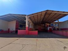 Excelente galpão comercial - 950 m² saída para São Paulo