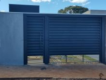 Linda casa com 3 quartos e espaço gourmet