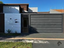 Casa com ótimo padrão - com piscina e área gourmet