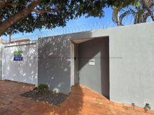 Casa com 4 quartos - piscina - Carandá Bosque
