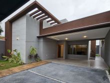 Maravilhosa casa no Universitário