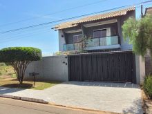 Sobrado alto padrão no Carandá Bosque 3