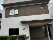 Lindo sobrado em condomínio