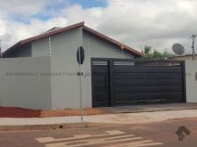 1 suíte - 1 quarto com quintal