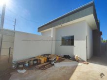 Casa grande com suíte