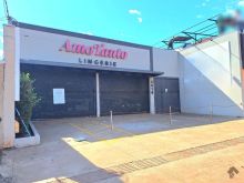 Salão com 281 m² de área construída na Ceará