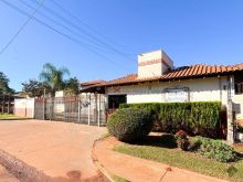 Apartamento térreo no Parque dos Poderes