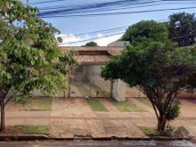 02 quartos - varanda e quintal