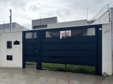 Casa com closet - armários embutidos - área gourmet