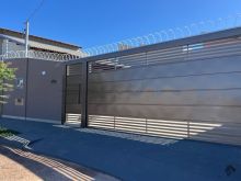 Casa lindíssima - 4 suítes