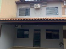 Aceita permuta por casa térrea em condomínio