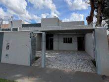 Casa alto padrão com 2 suítes e gourmet coberto