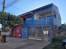 Sobrado residencial e comercial