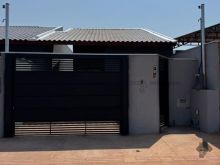 Abaixou o valor - show - casa com suíte - terreno enorme