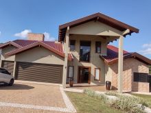 Imóvel no Terras do Golfe