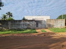 Casa nova com 2 lotes de 360m²