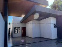 Casa com acabamento impecável no Rita Vieira