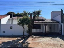 Belíssima casa no Jardim Água Boa